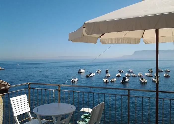 Casa Il Soffio Di Eolo Maison d'hôtes 4*